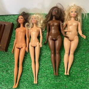 Barbie doll lot bundle